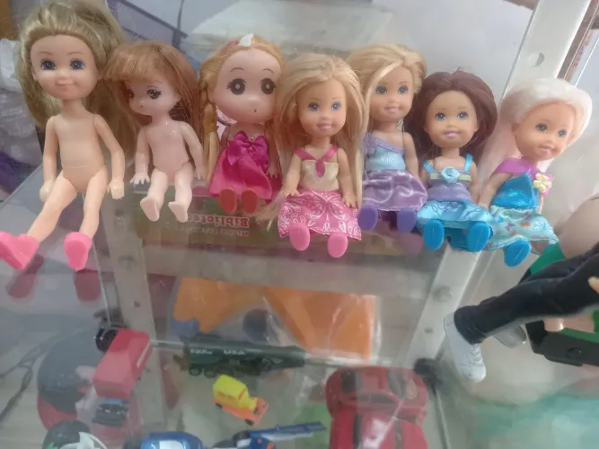 Bonecas pequena