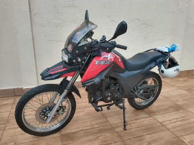 SHI 175 (MOD BMW), FAROL DE NEBLINA E PROTETOR DE CARENAGEM