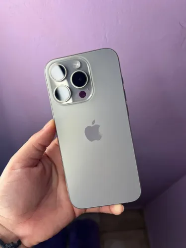 iPhone 15 pro 128GB