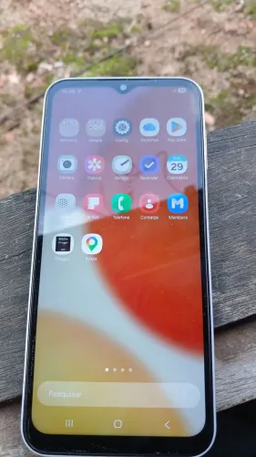 Vende se um celular A 14