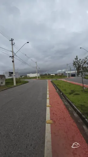 Terrenos no Portal dos Pássaros em Lorena à Venda