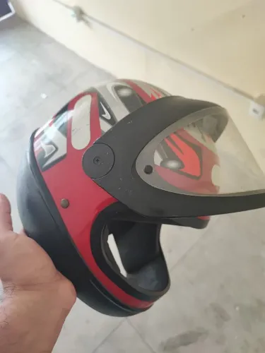 Capacete Tauros 58