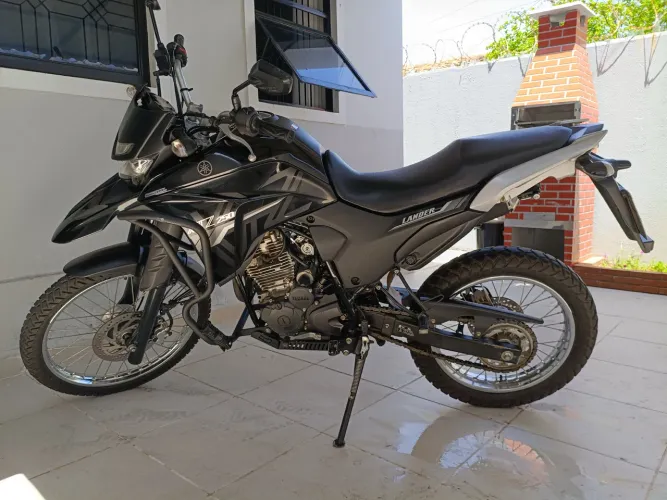 XTZ LANDER 250 MODELO 2022