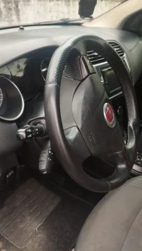 Fiat Bravo Essence Dualogic 1.8 Flex 16V 5P 2011