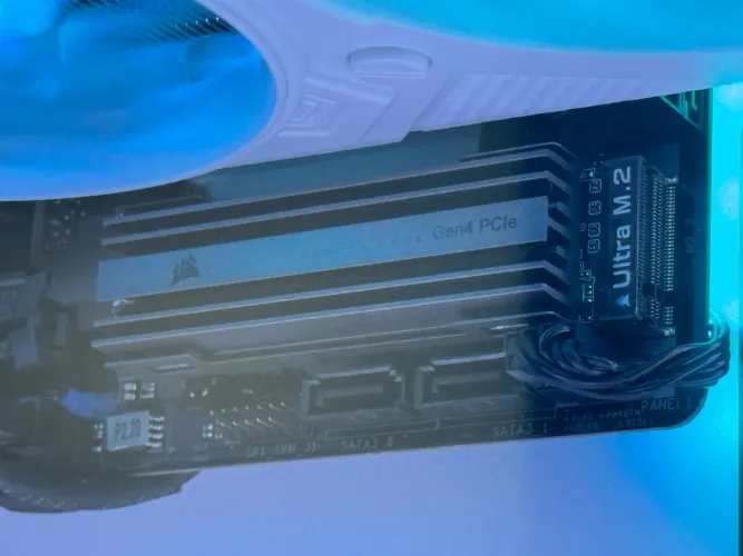 SSD CORSAIR MP600 M.2 | 2 TB | Interno | PC gamer