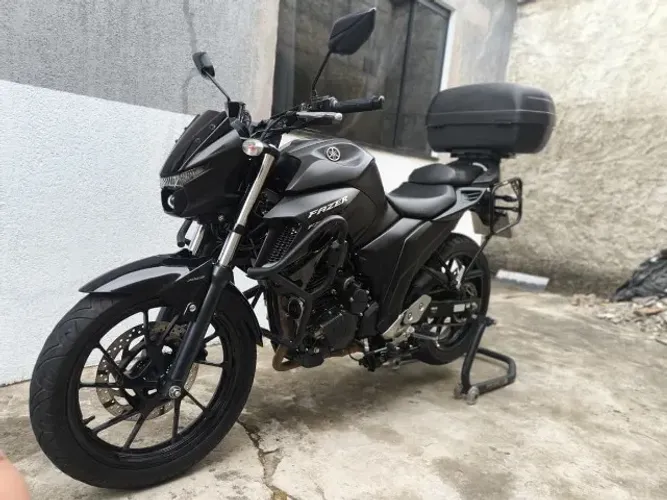 Fazer 250 2023 em excelente estado!