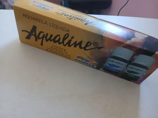 Materiais para aquarela/caligrafia