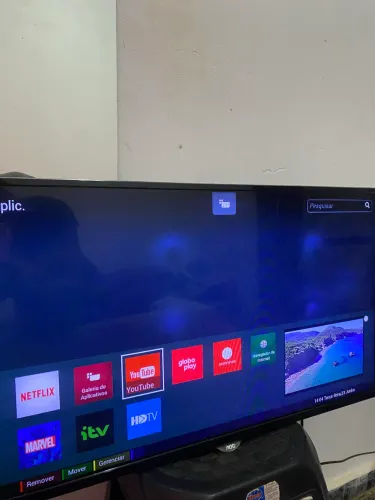 Oportunidade única !!!Vendo TV SMART AOC 32 polegadas