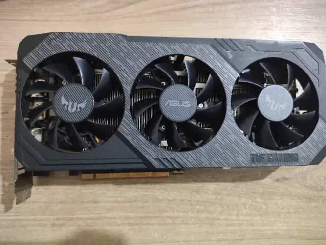 Placa de vídeo ASUS Tuf Gaming RX 5600XT 6GB
