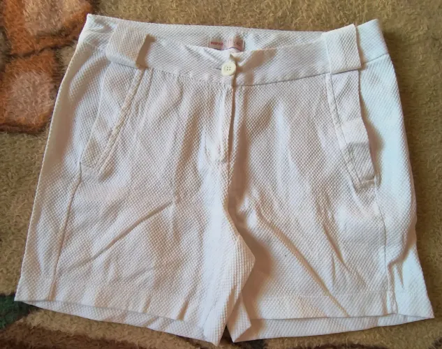 Short bermuda linda