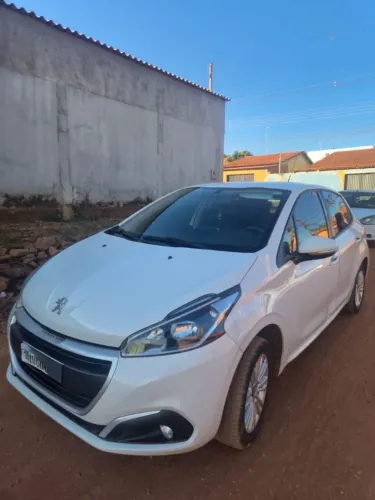 Peugeot 208 Active Pack 1.2 Flex 12V 5P Mec. 2018