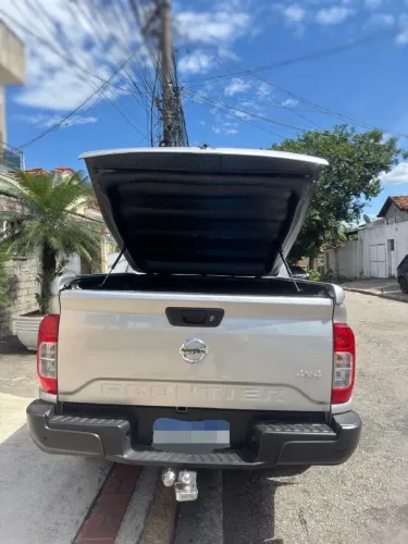 Capota Marítima / Tampa Rígida para Nissan Frontier 2023 em diante