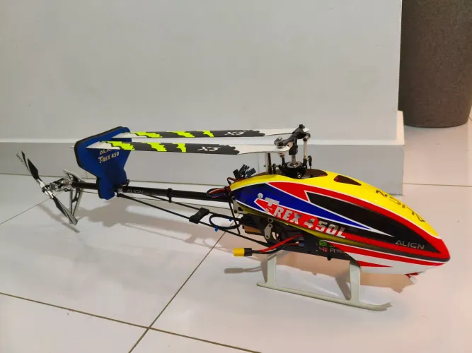 Helicóptero align t-rex 450l dominator