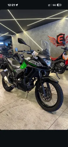Moto Kawasaki versys X 300
