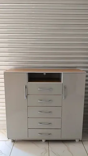 Cômoda grande novas com frete grátis só aqui ?
