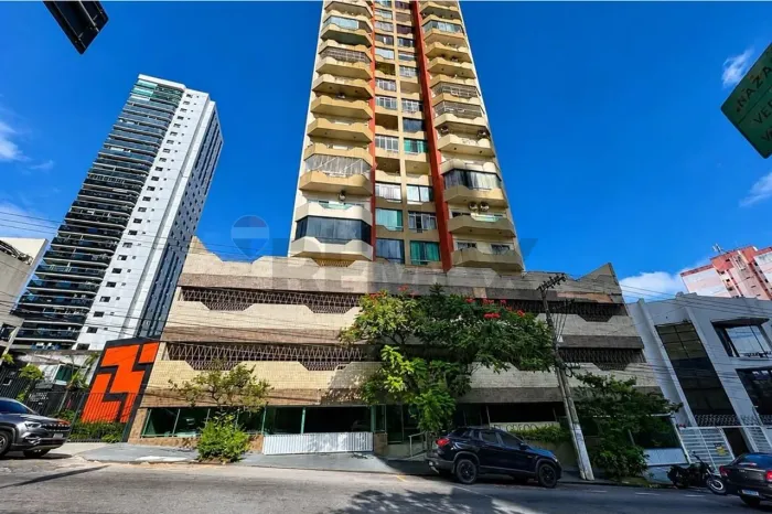 Apartamento com duas suítes na Doca: Reformado e pronto para Morar! Ed. El Greco
