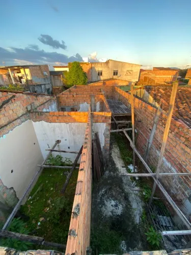 Vendo casa em fase de construção