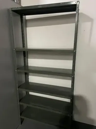 PRATELEIRAS SIMPLES ESTOQUE