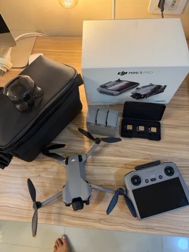DJI Mini 5 Pro Fly More Combo + DJI RC 2 (Tela) | Nota Fiscal | Completo | R$ 7.990