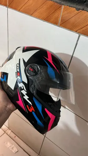 Capacete FW3 60