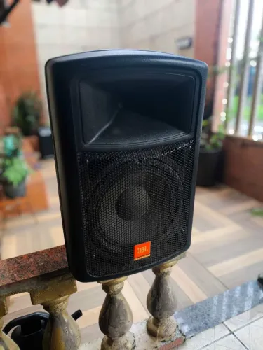 JBL JS121A - Caixa Ativa Profissional 12"