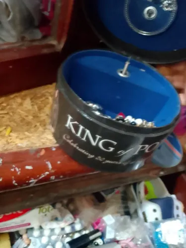 Vendo esse lote com duas caixinhas de música antiga 