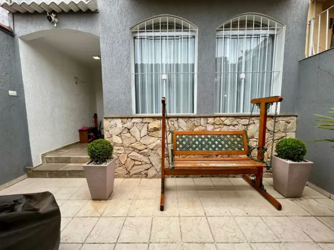 Vendo sobrado com piscina no Jardim Bonfiglioli
