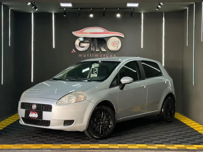 Fiat Punto Attractive 1.4 Fire Flex 8V 5P 2012