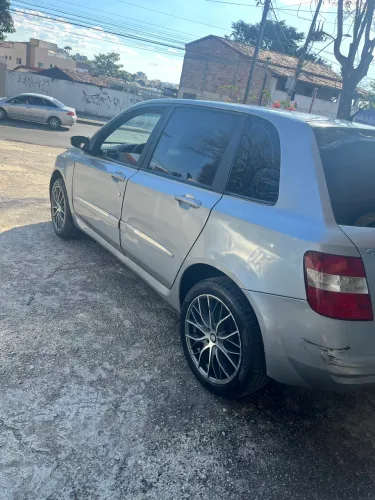 Fiat Stilo 1.8/ 1.8 Connect Flex 8V 5P 2006