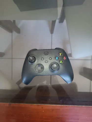Controle Xbox séries S/X funcionando perfeitamente 300 reais com frete grátis