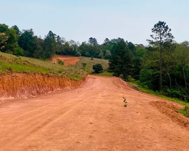 Sua casa de campo perfeita começa aqui Lote 500m² em Ibiúna-SP.