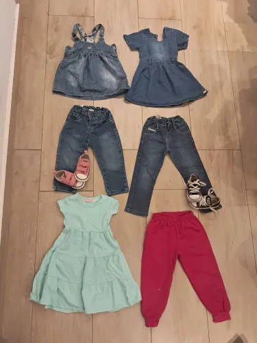 Lote infantil menina 3 anos 20,00