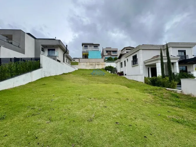 Terreno à venda em Santana de Parnaíba, Alphaville, com 490 m², Gênesis 2