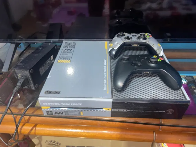 Xbox one edição limitada com mais de 50 jogos