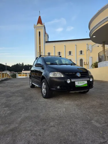Volkswagen Crossfox 1.6 MI Total Flex 8V 5P 2008