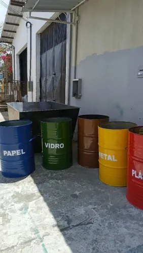 Tambor para lixo reciclável