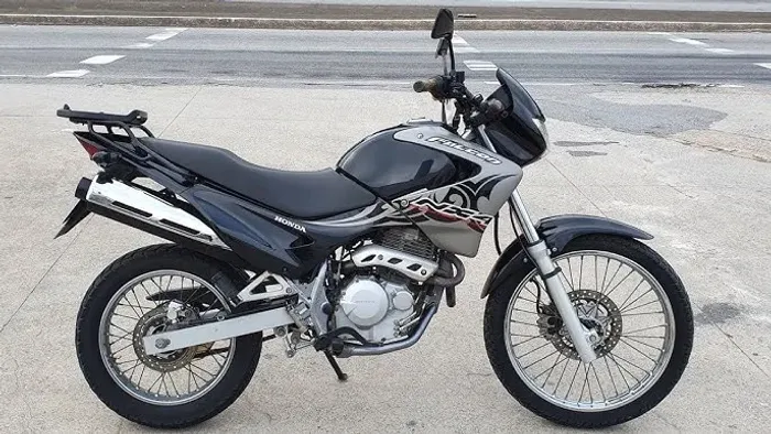 HONDA NX4 FALCON 400 - 2005 - ÚNICO DONO - APENAS 31.000 KM