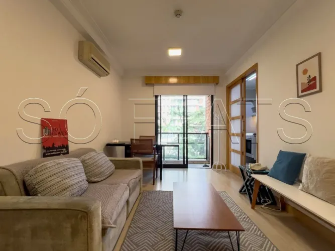 Flat em Moema contendo 45m², 1 dormitório e 1 vaga de garagem, disponível para locação.