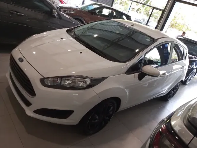 Ford Fiesta 1.5 16V Flex Mec. 5P 2015