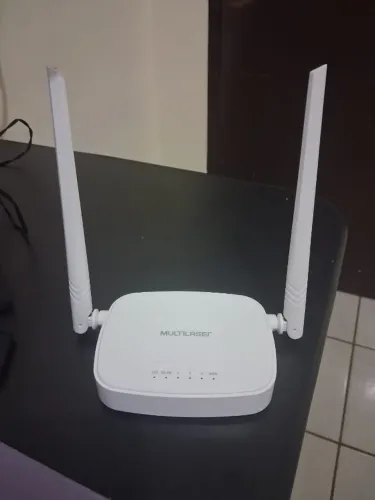Roteador Wireless Multilaser 300Mbps RE160V - 2 Antenas (IPv6)