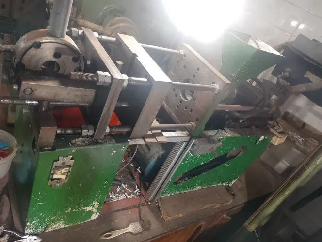 INJETORA PLÁSTICO