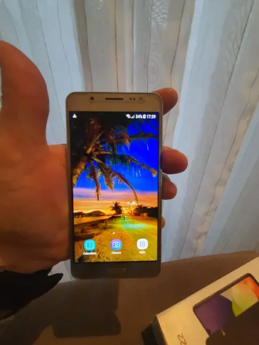 Galaxy J5 Metal