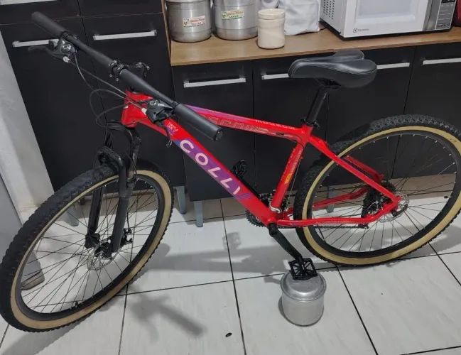 Bicicleta Colli MTB alumínio aro 29 quadro 17 com nota fiscal. Promoção bike