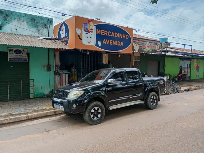 mercadinho montado com clientela fixa cem mil só o ponto