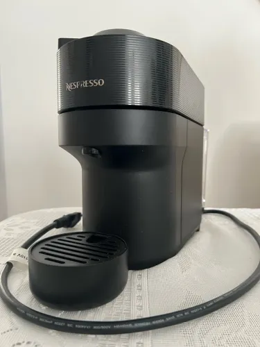Cafeteira Nespresso Seminova