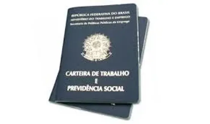 AUXILIAR DE ESCRITÓRIO