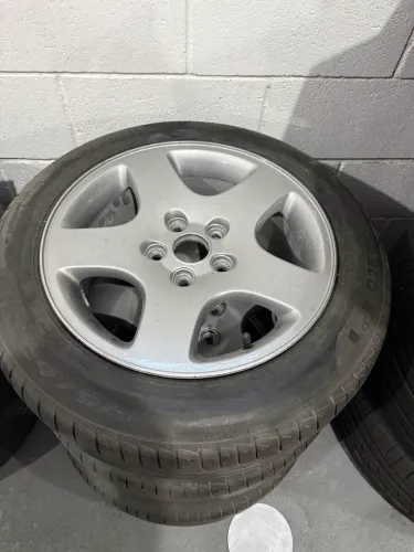 Rodas e pneus aro 16 5 furos