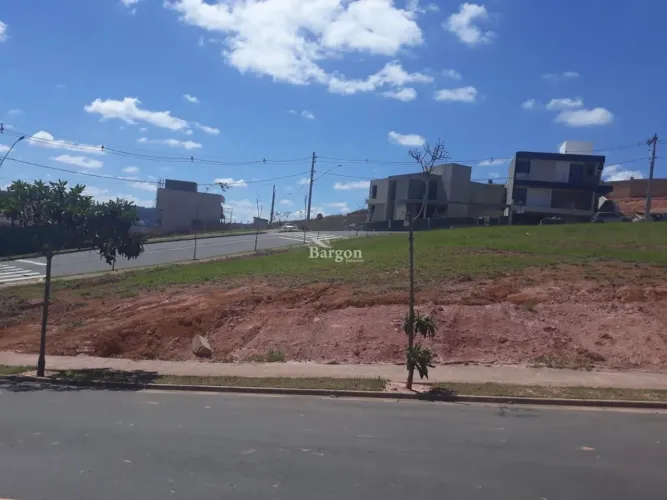 Lote com 326 metros a venda no Condomínio Estrela Alta em Juiz de Fora