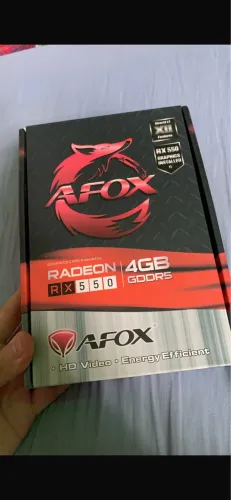 RX550 4GB USADA PARA PLACA DE VÍDEO PARA JOGOS