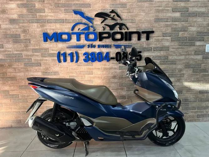 Honda PCX 160 DLX 2023